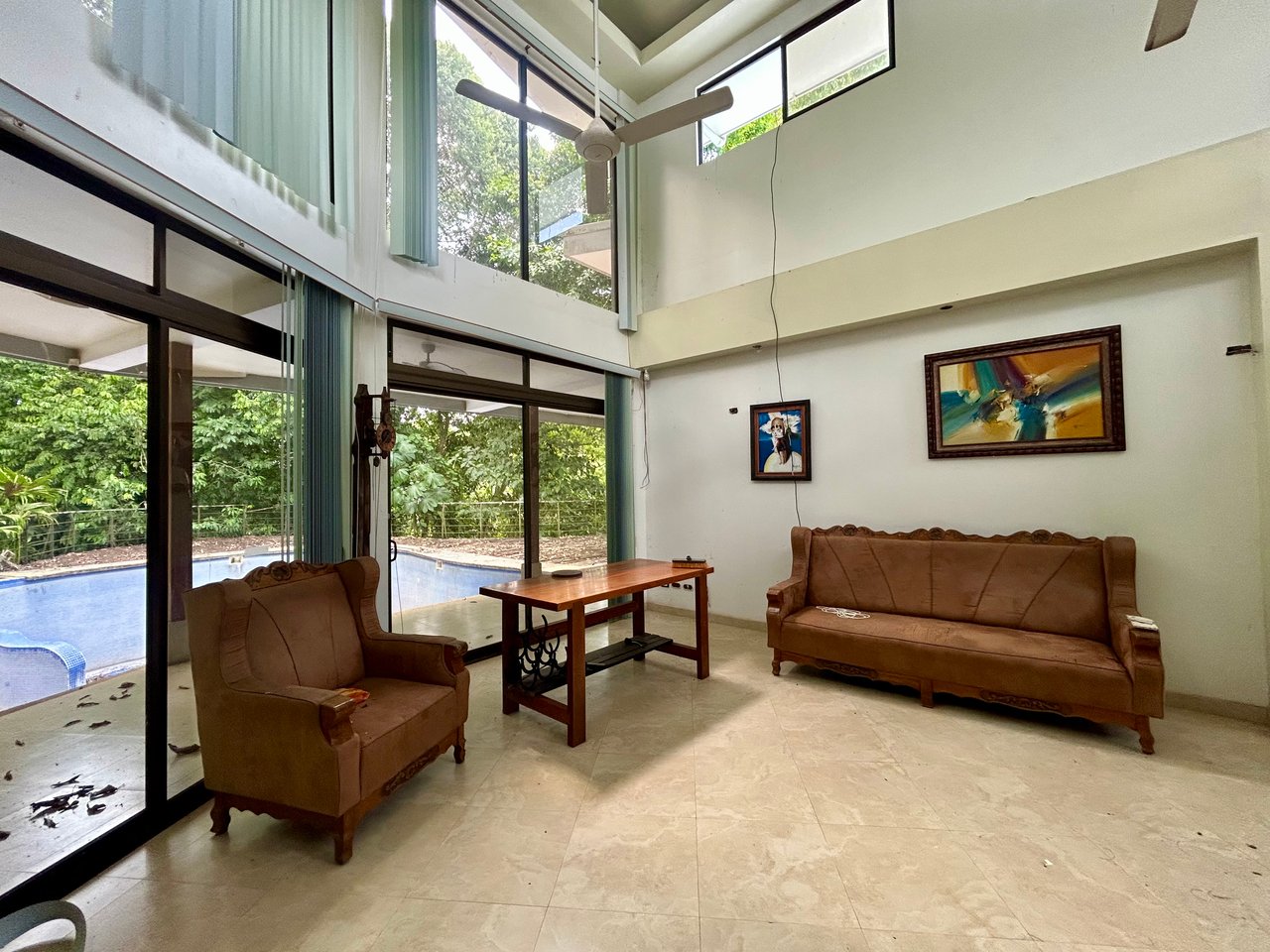 Fixer-Upper Home with an studio Office in Palmar Norte on a 4-Hectare Property