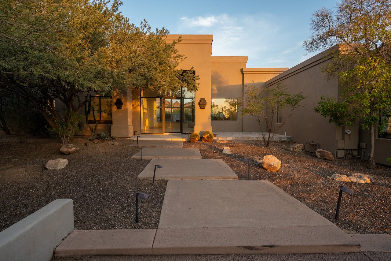 10040 E Happy Valley Road, 465, Scottsdale Unit: 465