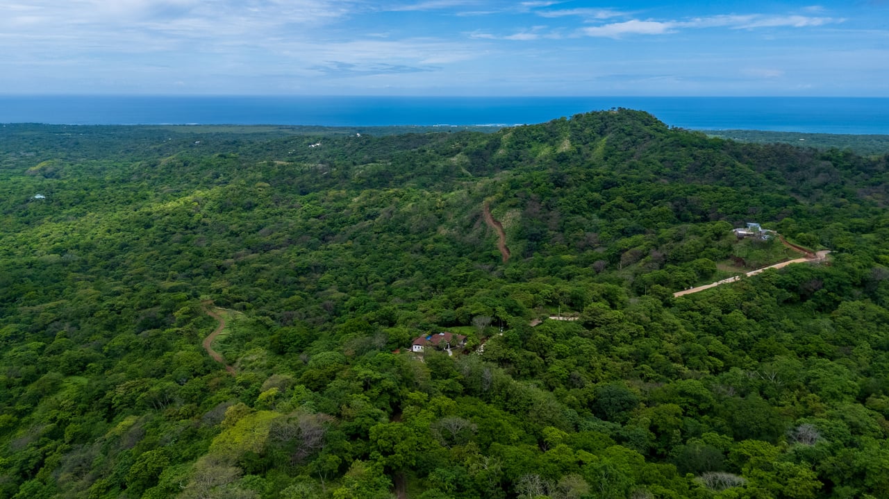 Casa Cielos | Ocean View Hilltop Retreat Near Playa Avellanas
