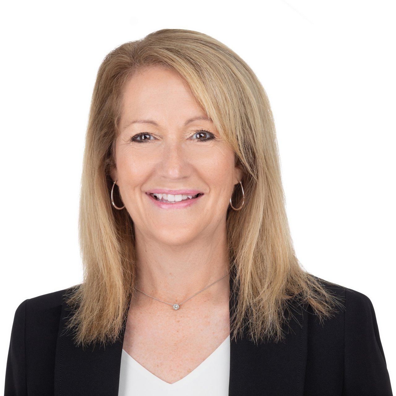Brenda Ashner-Waldberg Leawood, KS Real Estate Agent Headshot