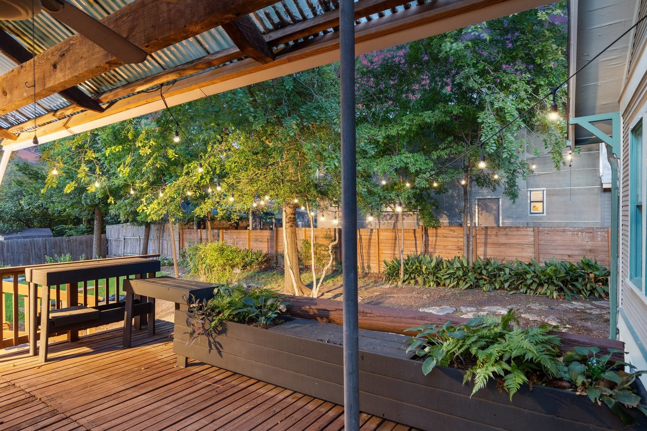 SOLD by Keenan Group: 706 E Monroe Street - Travis Heights Historic Charmer
