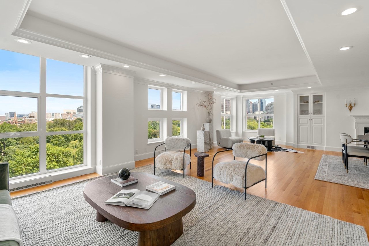 300 Boylston Street 1102