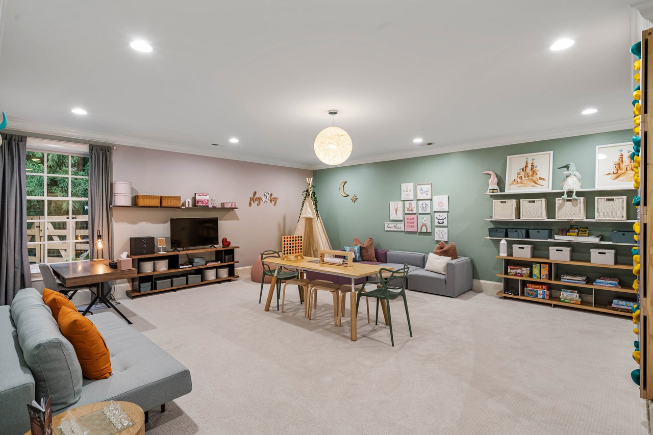 3785 Paces Ferry Road NW