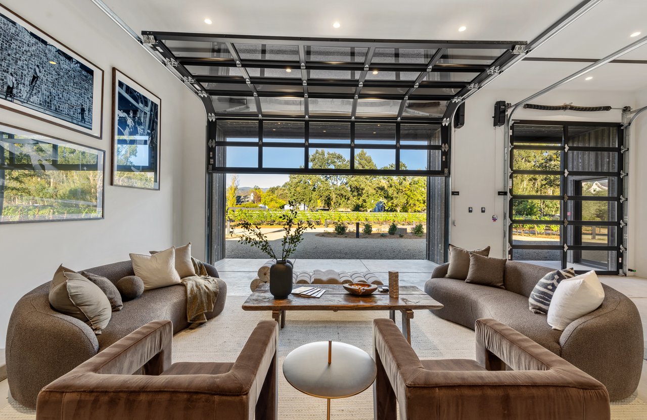 World Class Napa Valley Compound