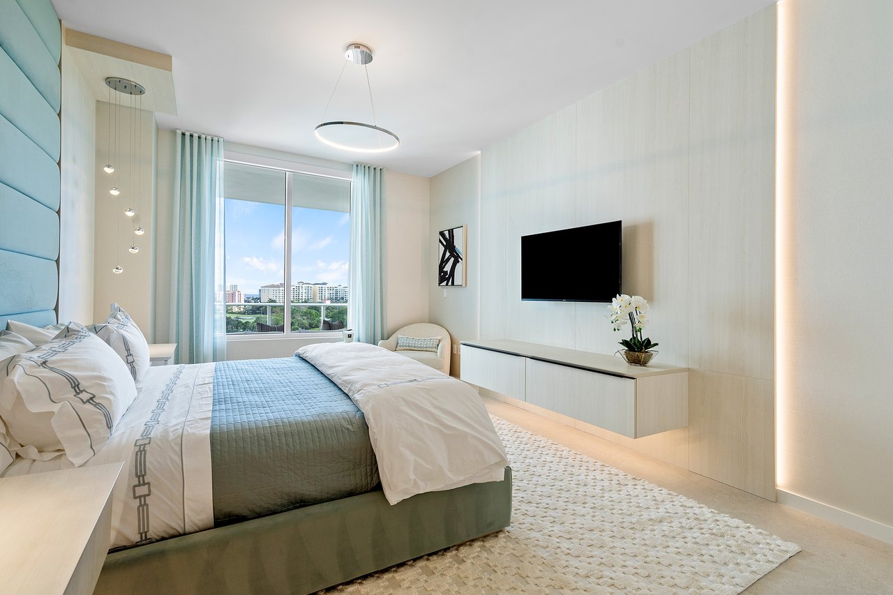 200 SE Mizner Blvd #809