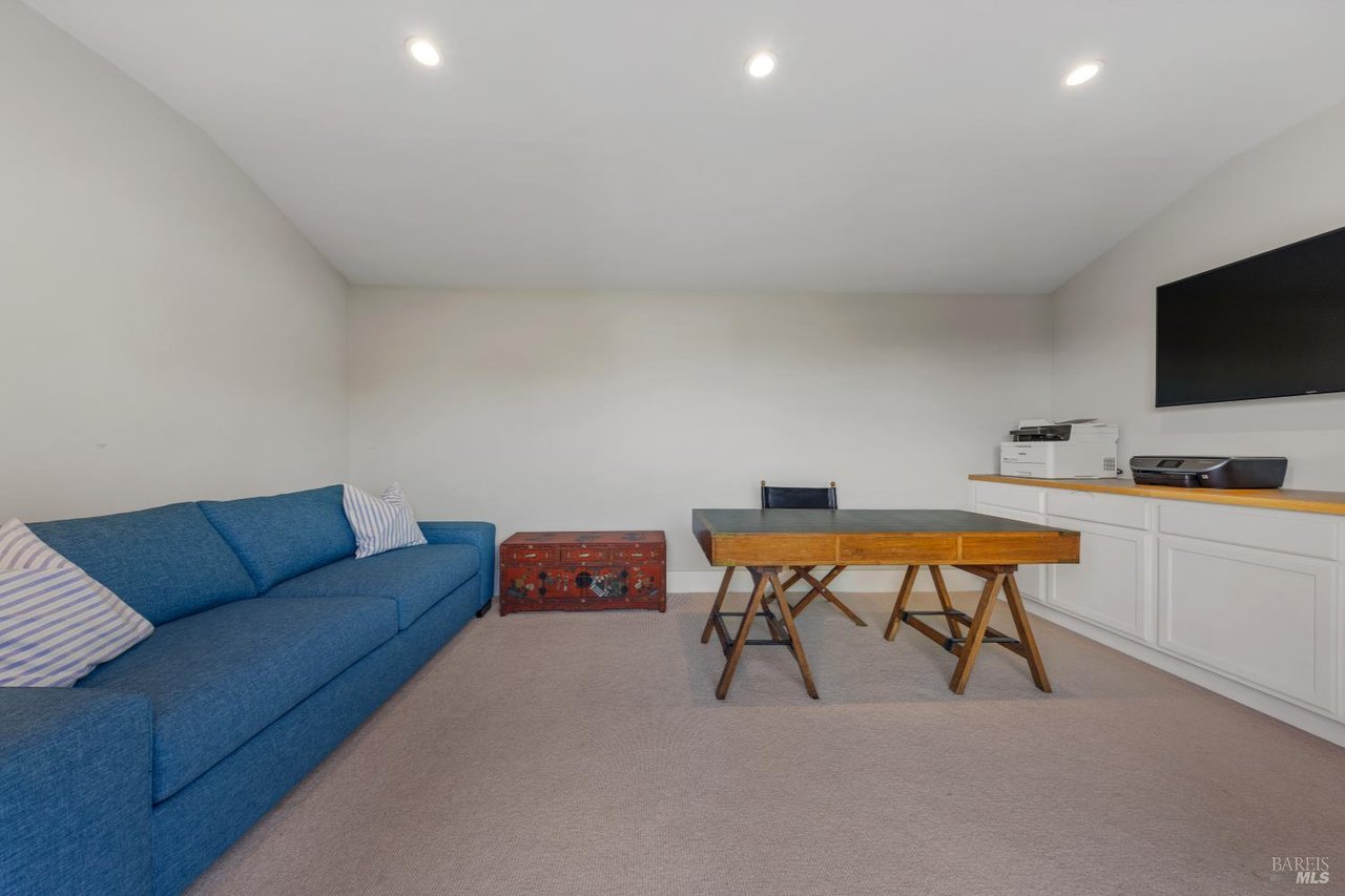 309 Corte Madera Ave