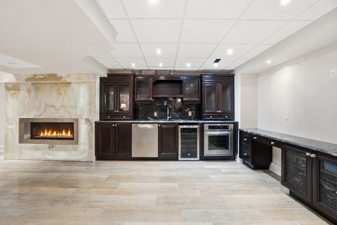 2 Glengordon Cres, Markham Ontario