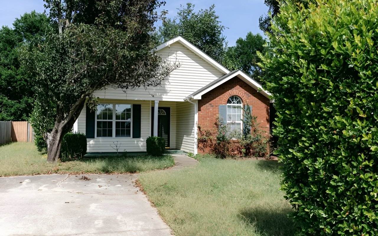 Cozy Home in Bonaire! Just Listed!