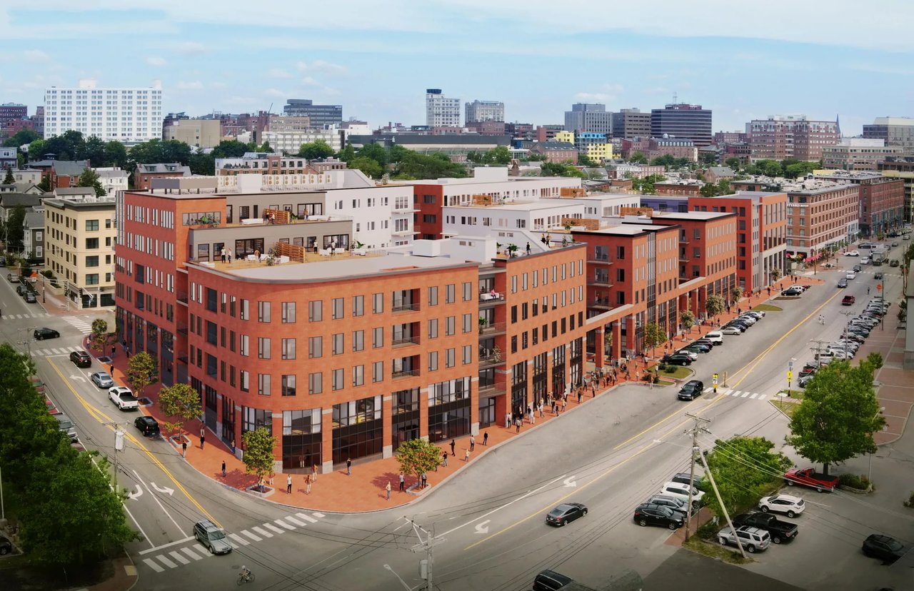 387 Commercial St #712