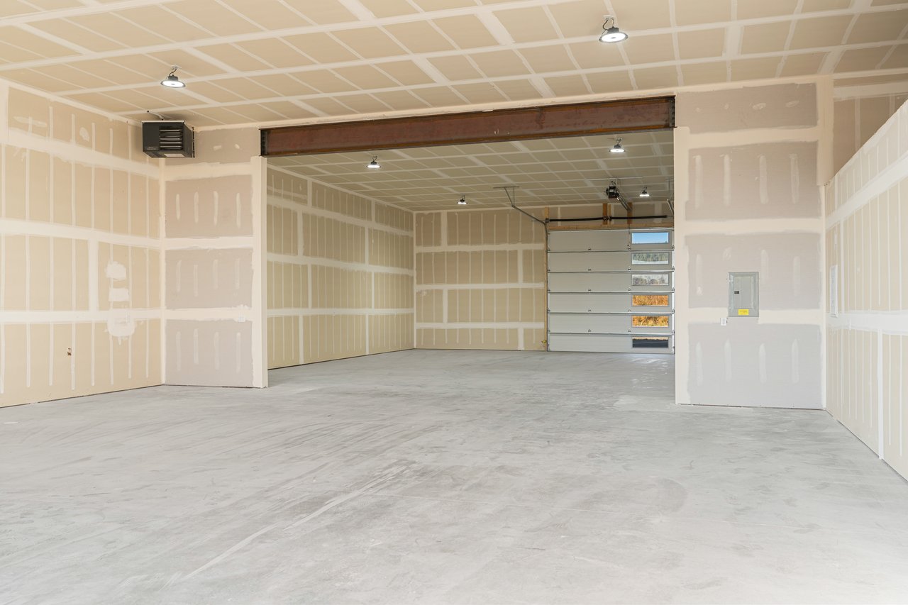 Industrial Flex Space