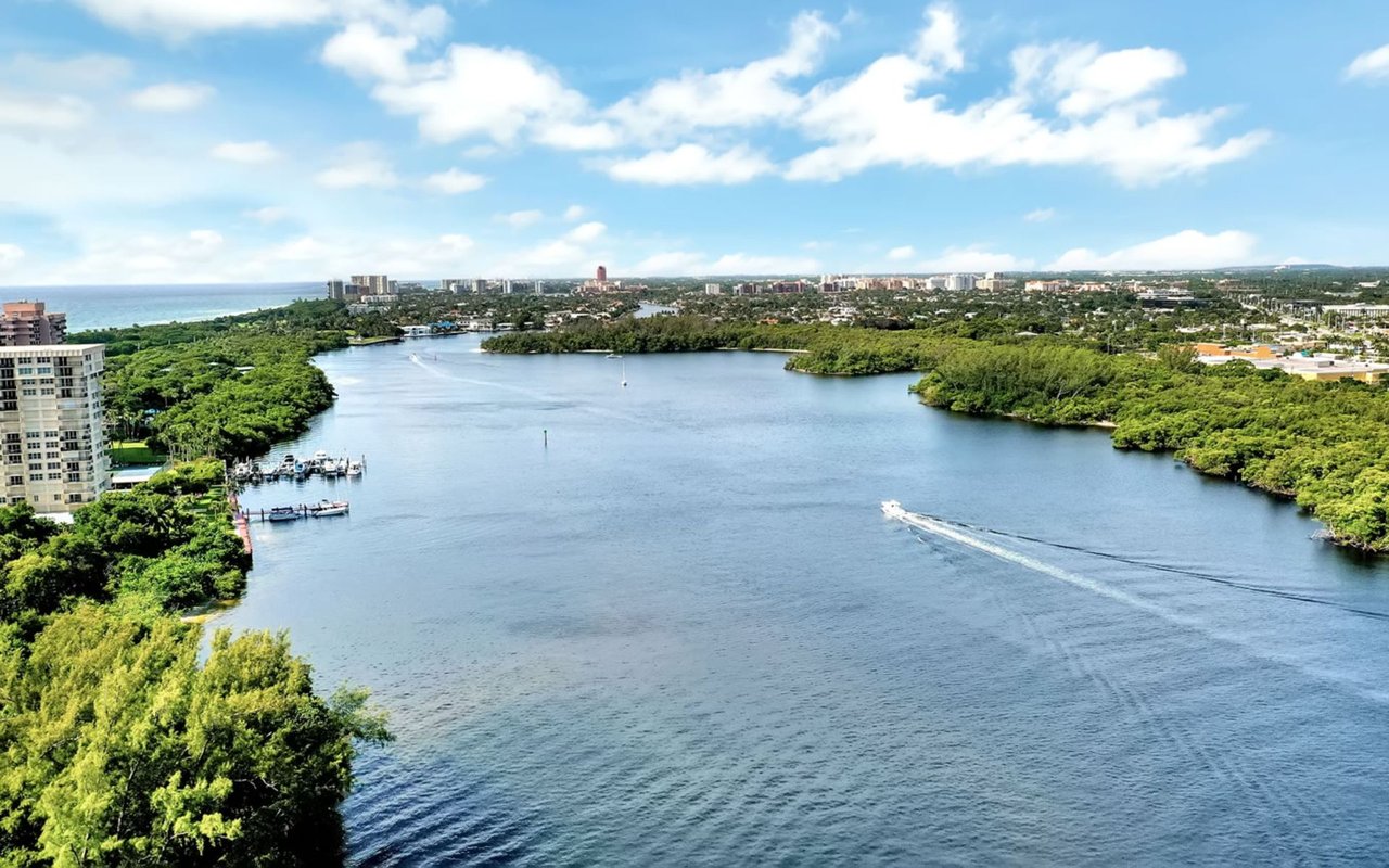 Lake Floresta