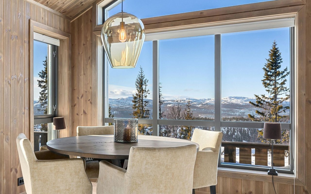 What is a Tiny House? We Explain This Huge Real Estate Trend For A Minimalist Living