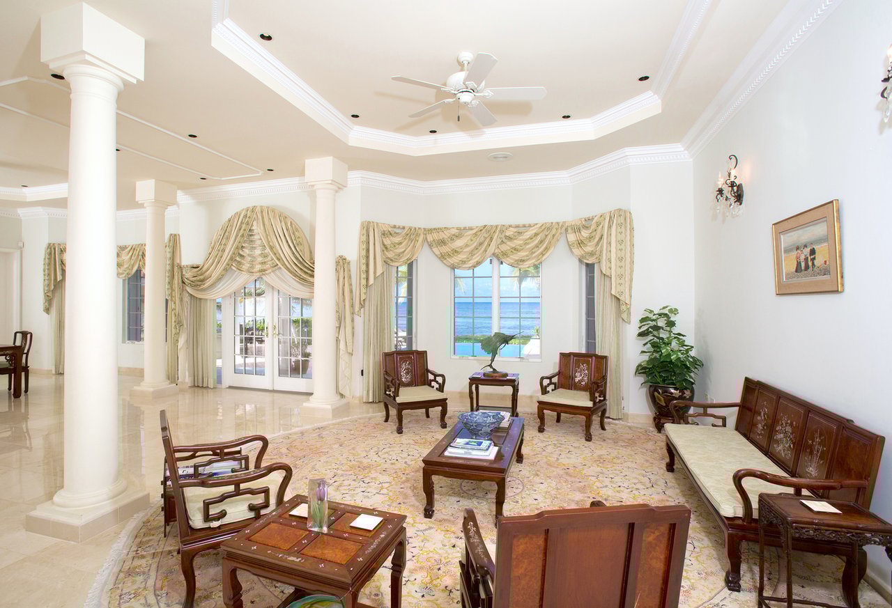 Beach Front Property With Spectacular Views of the Northern Caribbean Sea