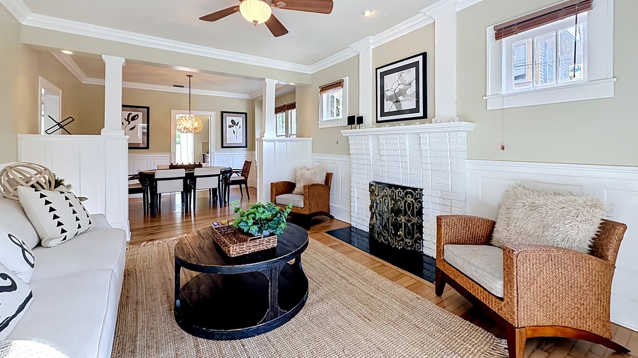 Charming 1925 Bungalow with Guesthouse in Orlando's Colonialtown