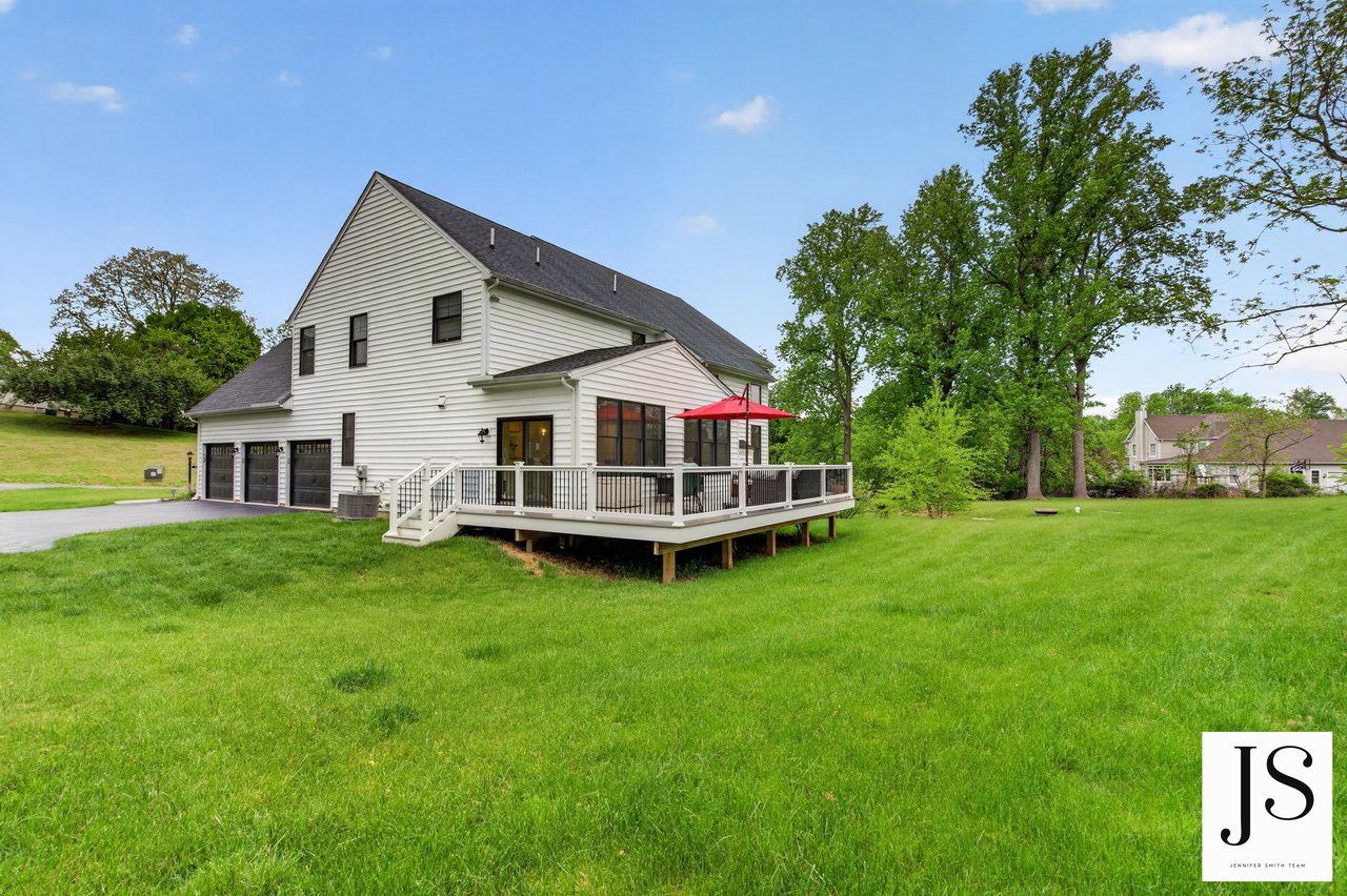 7 Overfield Ln, Glen Mills, PA 19342