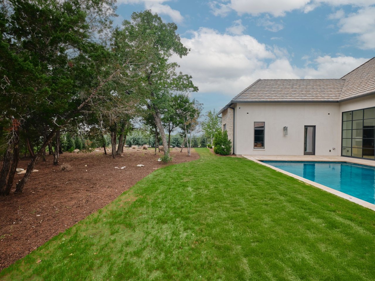 A Timeless Texas Hill Country Escape