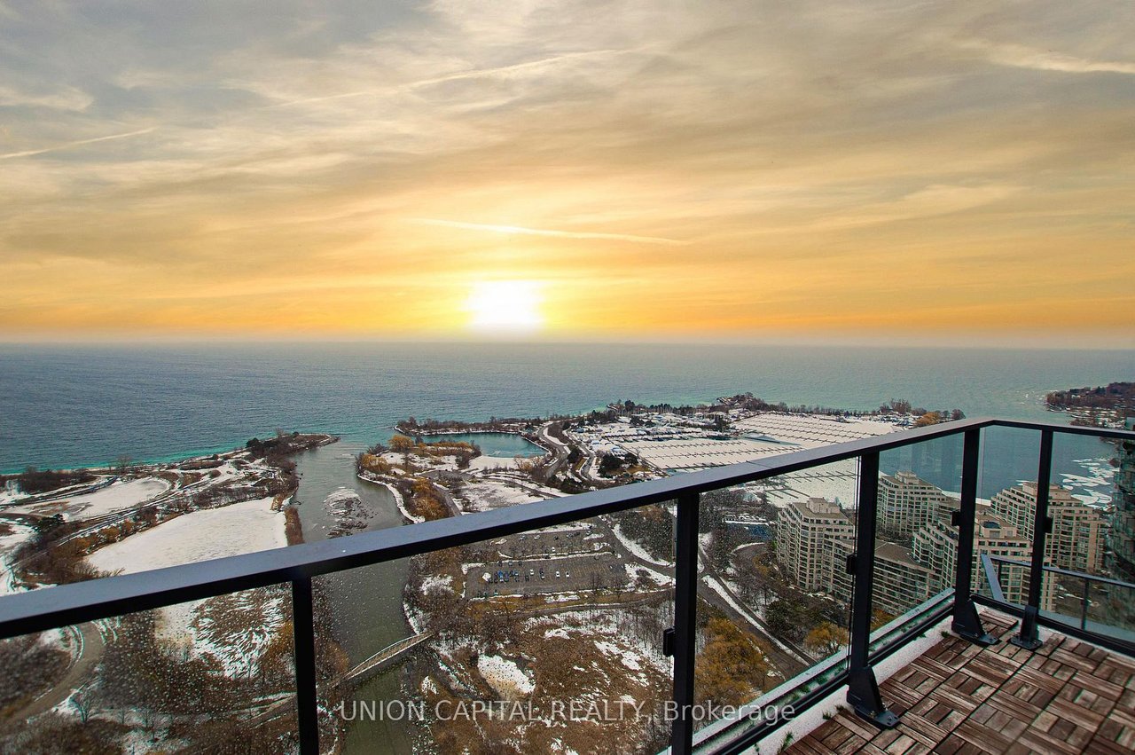 HUMBER BAY PENTHOUSE 