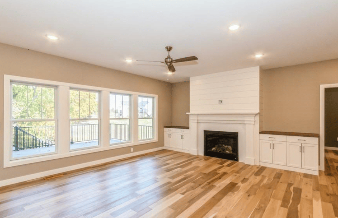 2844 Buckle Down Circ