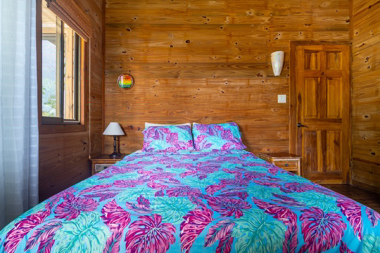 VILLA KRISTINA MARIA - 3.84 ACRES - PERLA DE BALLENA ESTATES