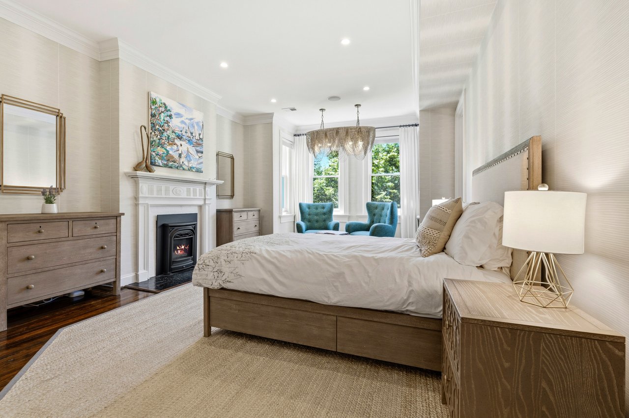 Luxury Dupont Circle Rental Listing