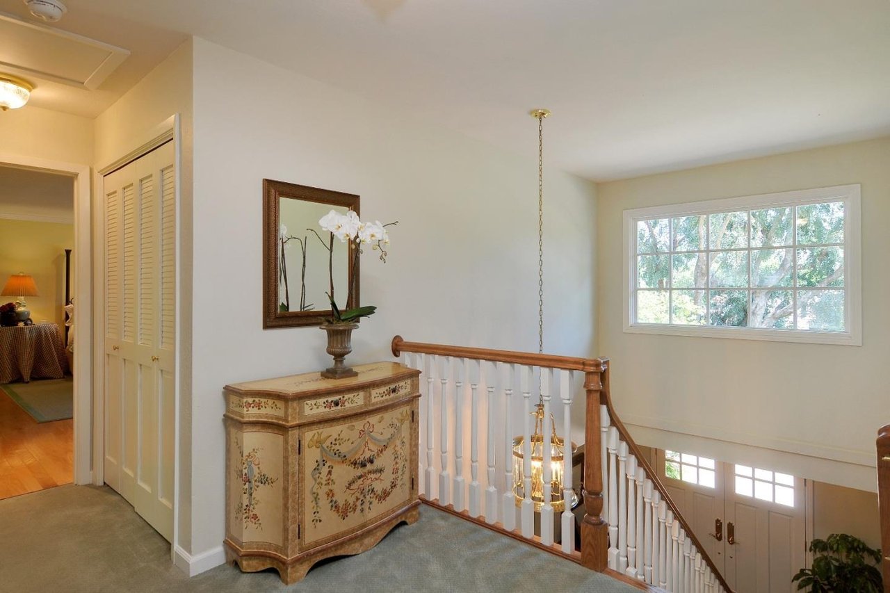 1115 Cascade Drive