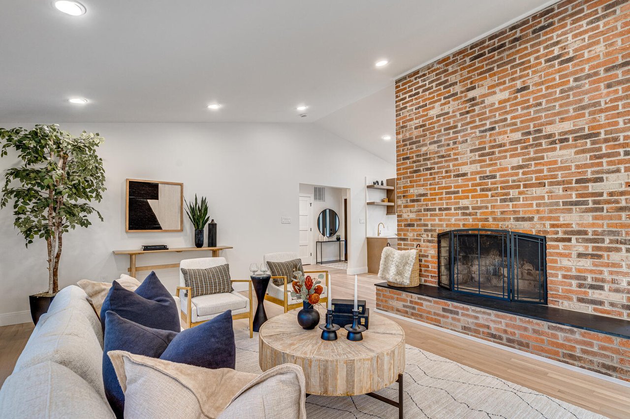 5 Acre Private Exclusive in Great Falls