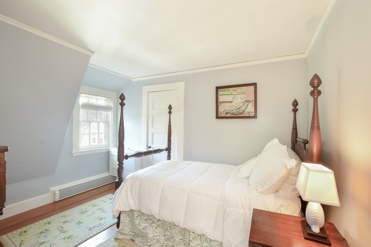 Classic Hyannis Port Grandeur with Timeless Coastal Elegance