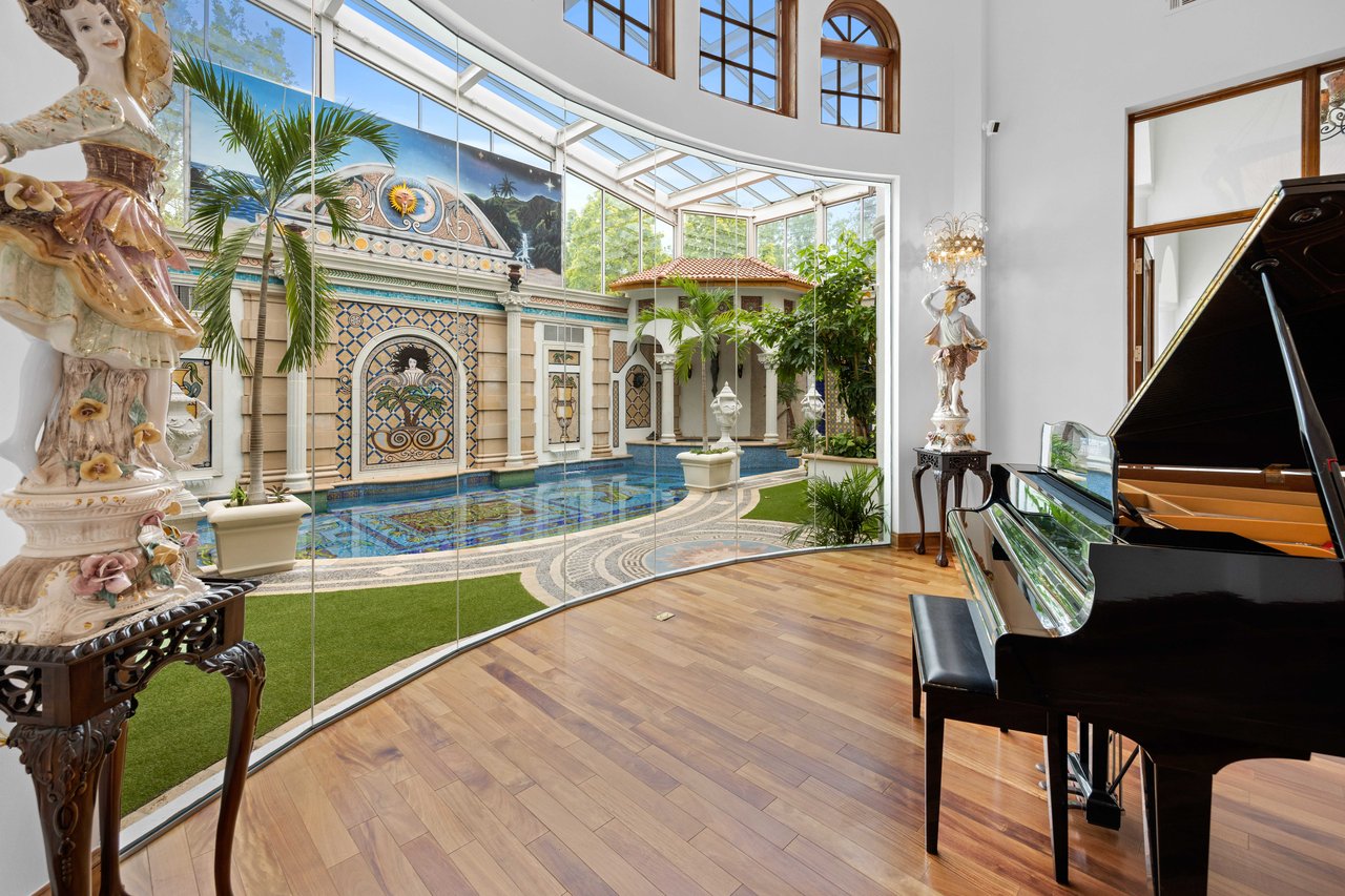9101 River Road