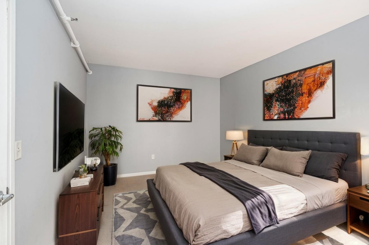 11 West 2nd Street 130