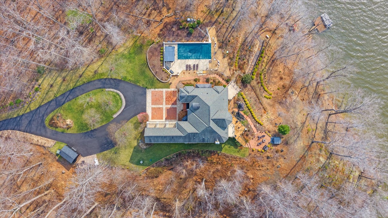 10036 Lake Occoquan Dr