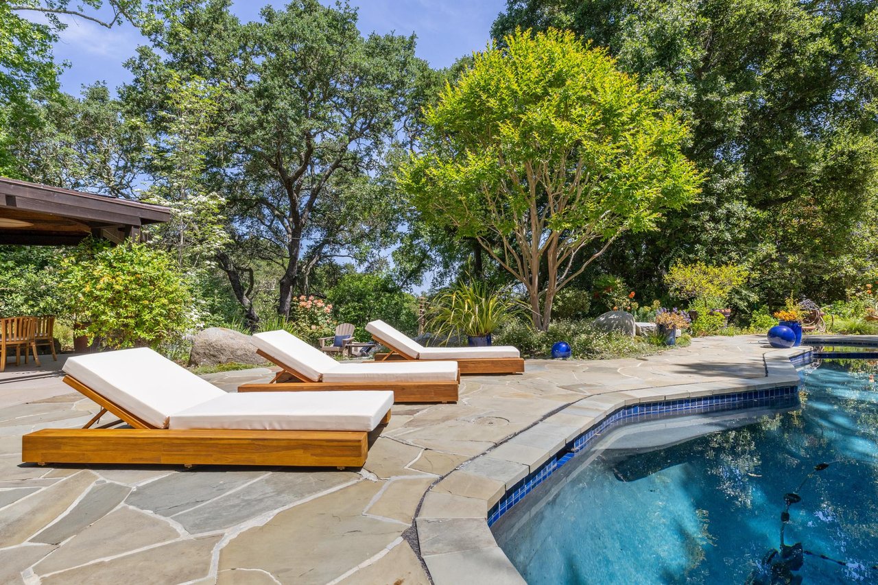 138 Bolivar LN
