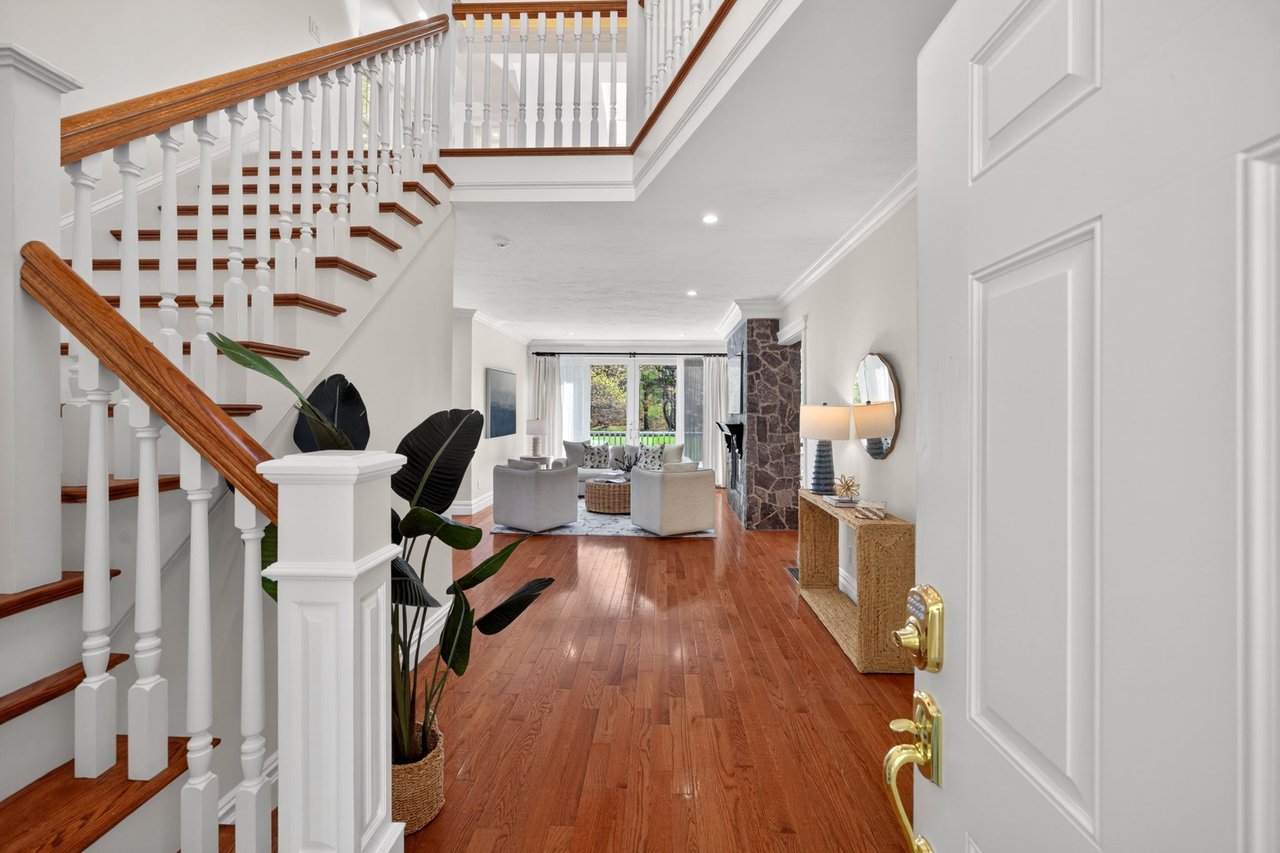 New Seabury Open House Sat & Sun 5/16 & 5/17 11AM-1PM