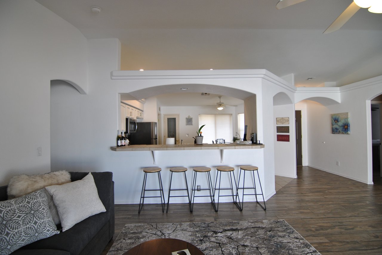 1835 Emerald Dr