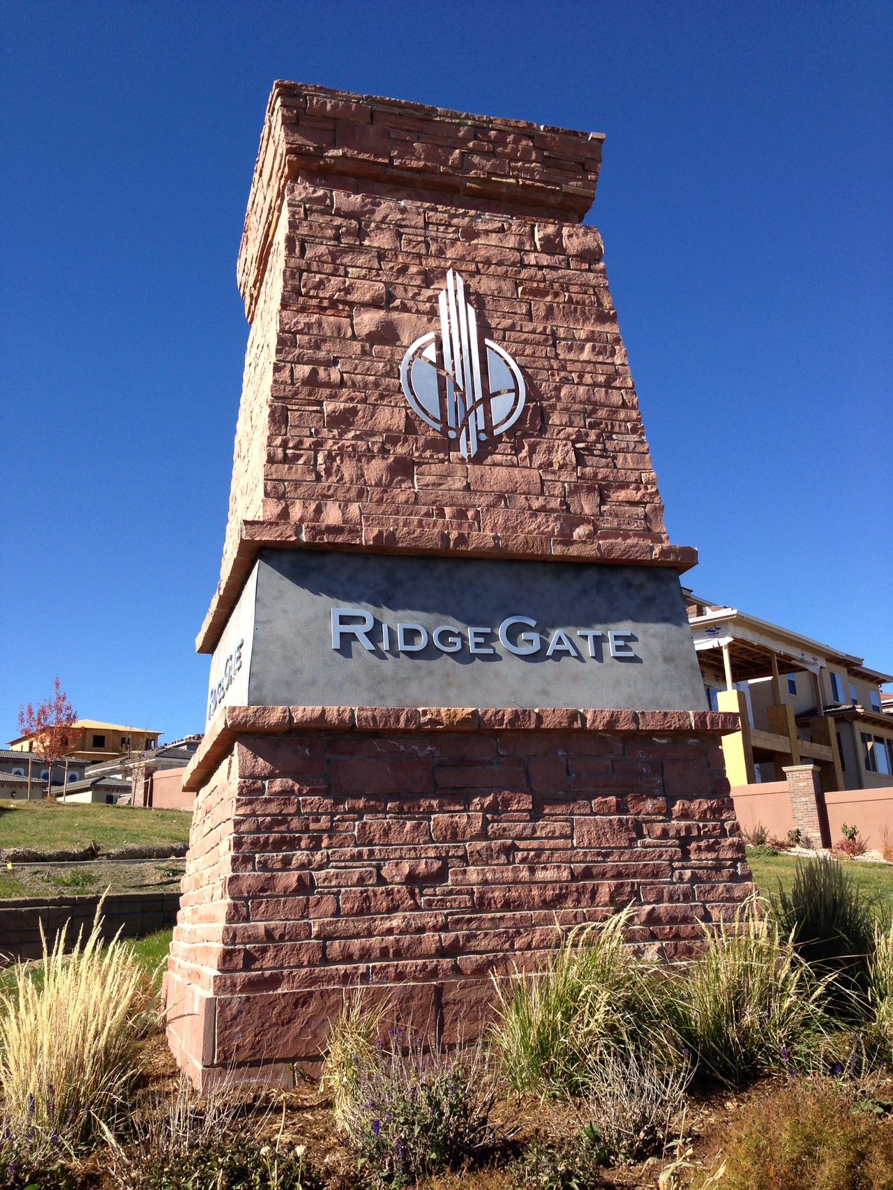 RidgeGate