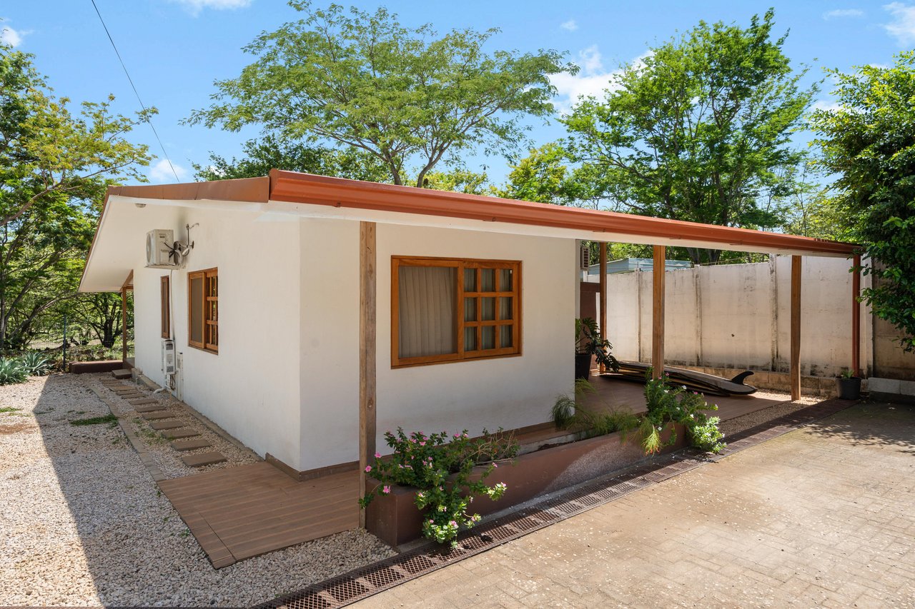 Multi-Home Property | Versatile Estate Near Playa Avellanas