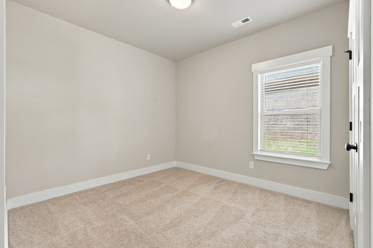 Beautiful Harvest Home with Comfort, Style & Everyday Convenience