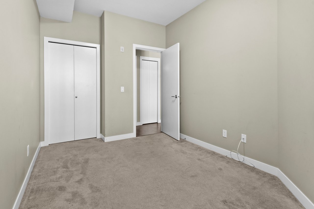 22 Auburn Bay Link SE Unit: 306