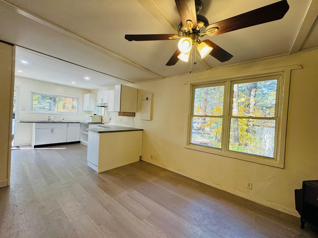 1080 Four Seasons Rd