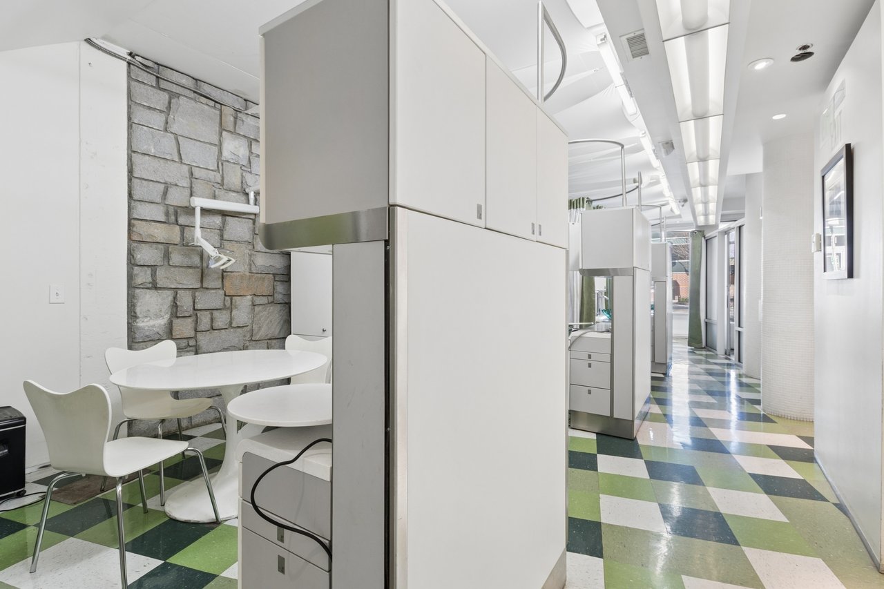 845 Spring Street NW Unit B