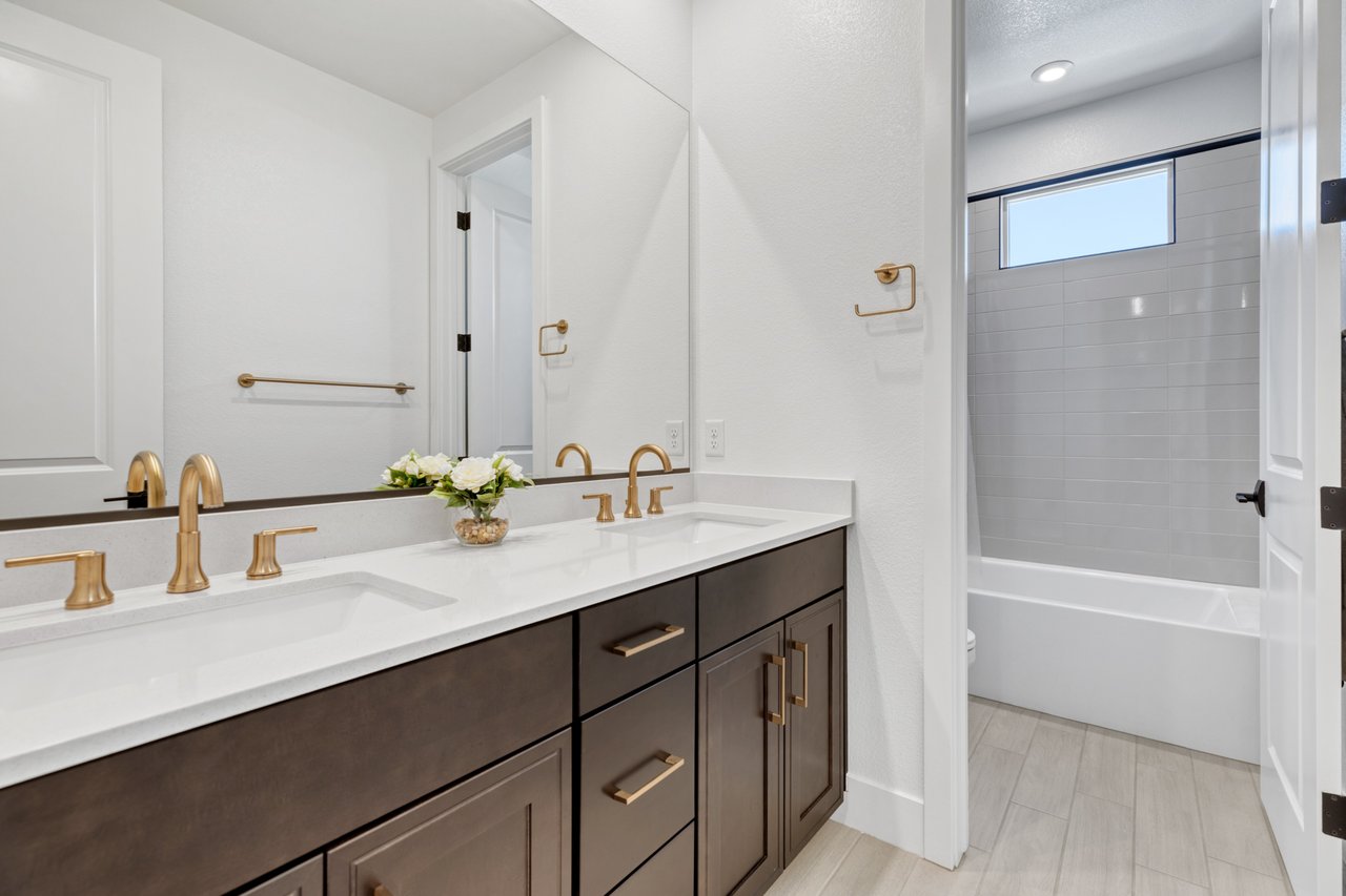 7213 Pulsar Mesa Court