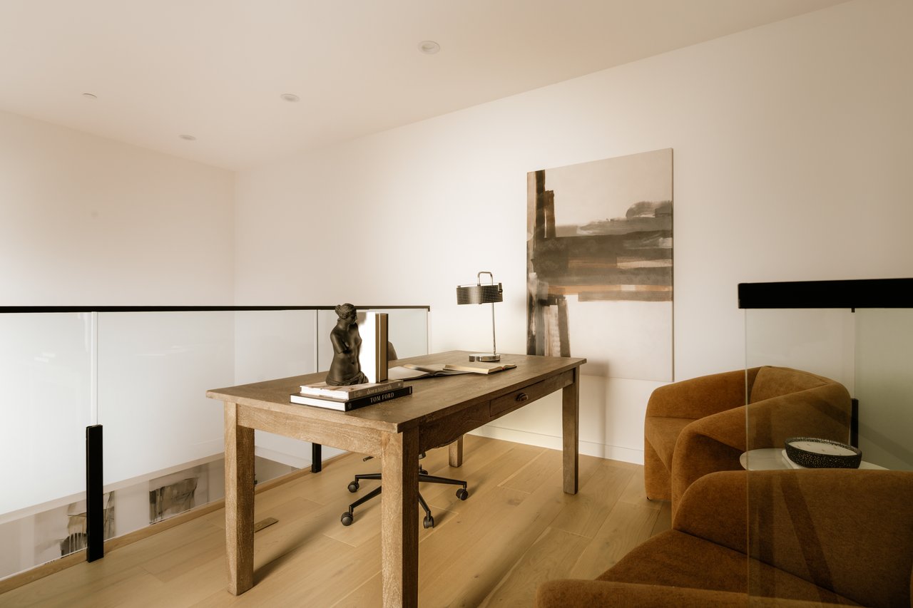 2919 Waverly Unit: 101