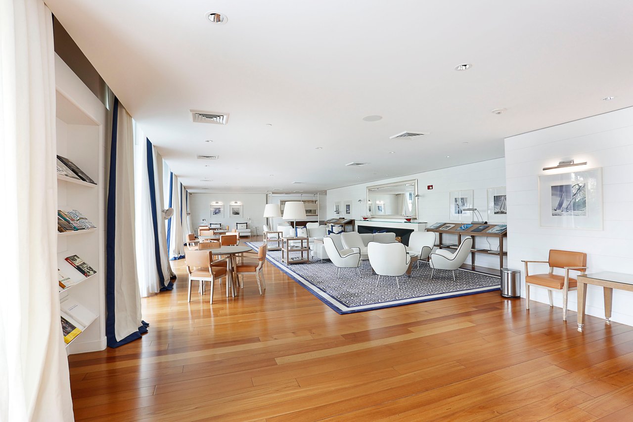 2627 S Bayshore Dr # 507