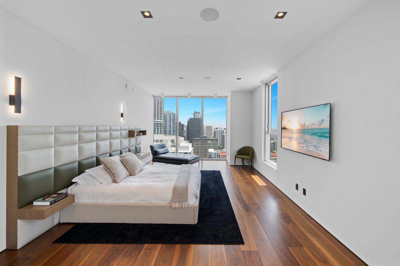 Brickell House Penthouse 4401