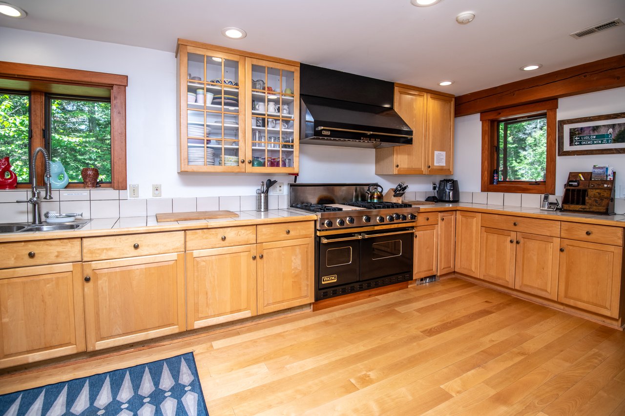 252 Hastings Lane