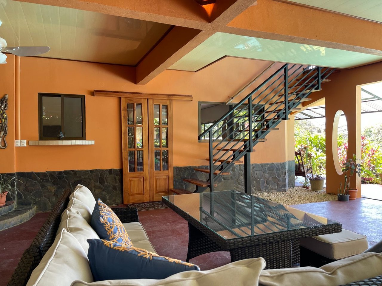 Riverfront Guest House Estate, Uvita, Puntarenas