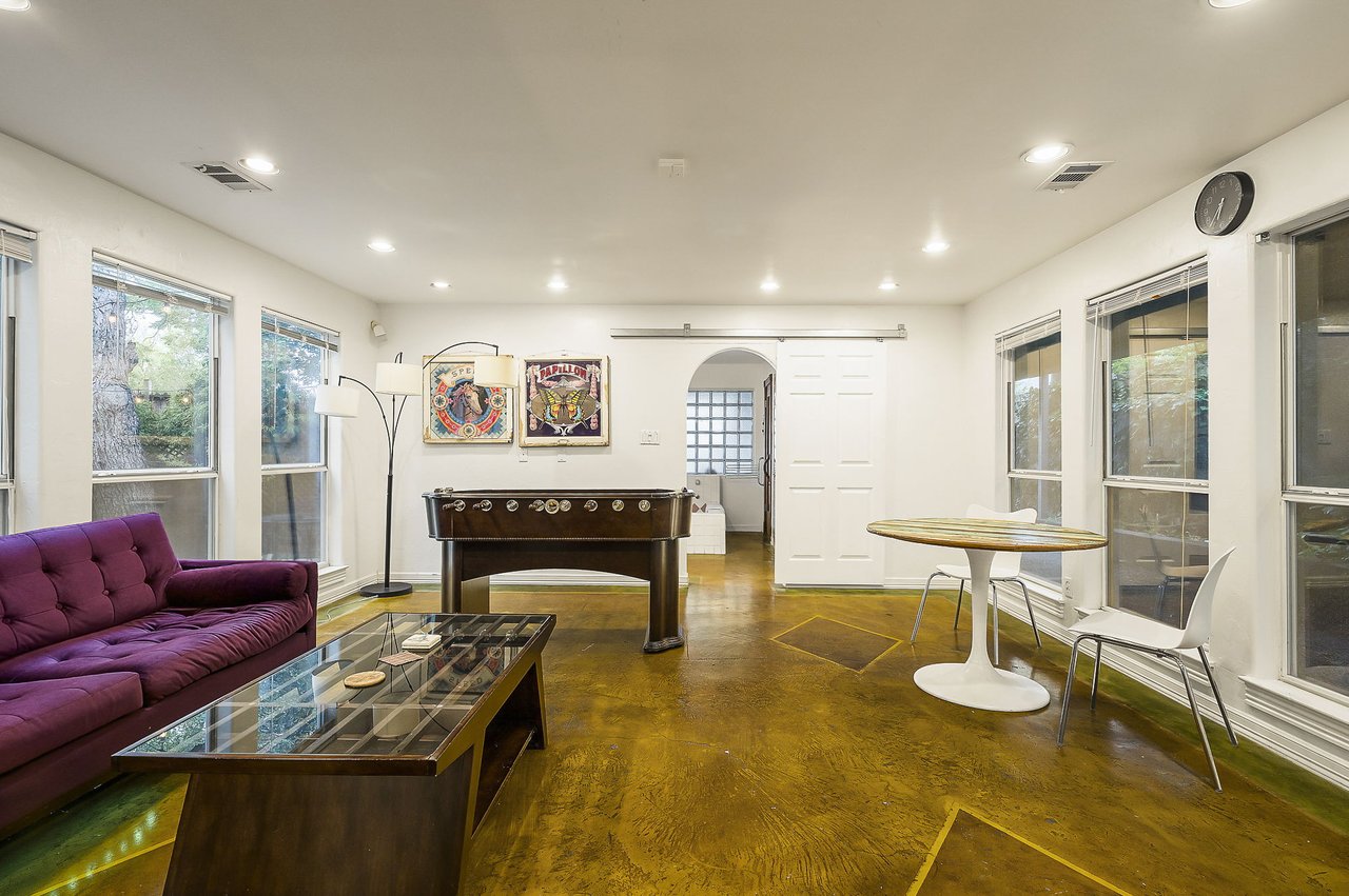 Historic East Austin Home near the French Legation with Artistic Soul, Airbnb History & Limitless Potential