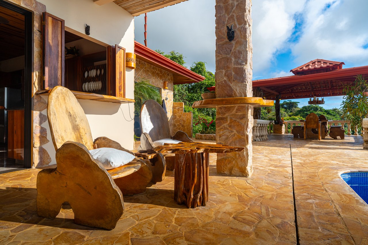 Castillo Puesta del Sol, Escalares - 