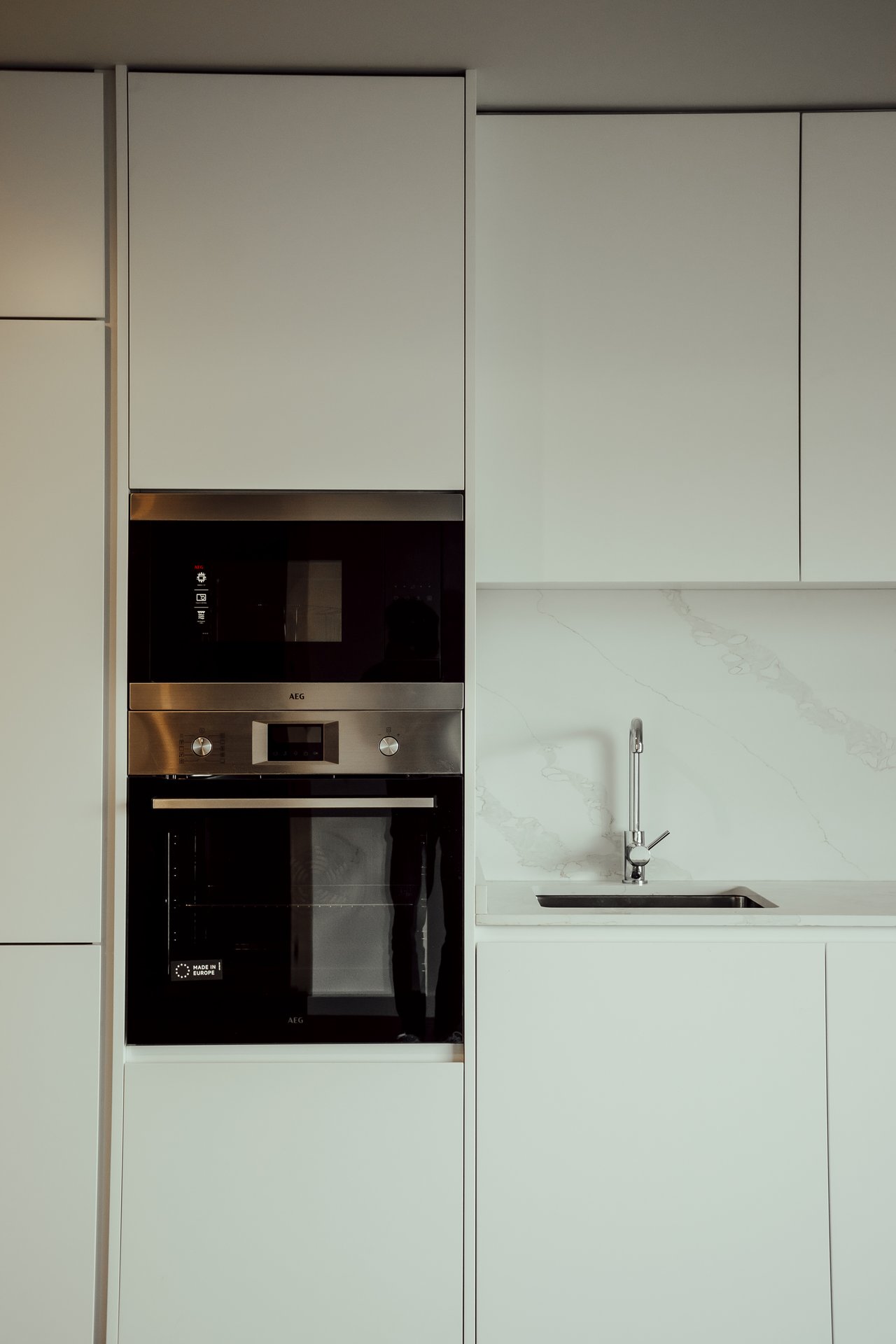 Modern 1-Bedroom Apartment with Parking in Braga