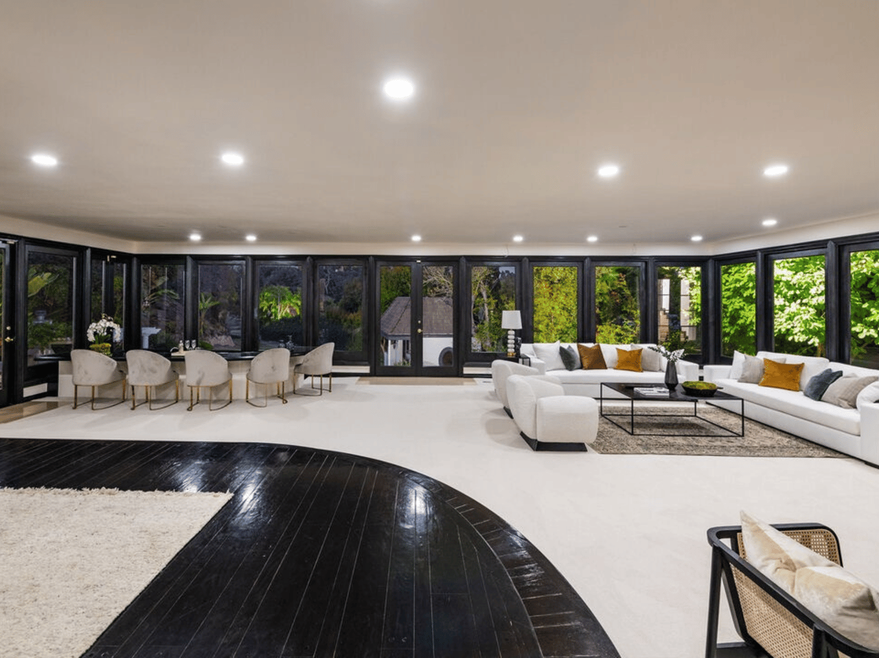 10981 Bellagio Rd