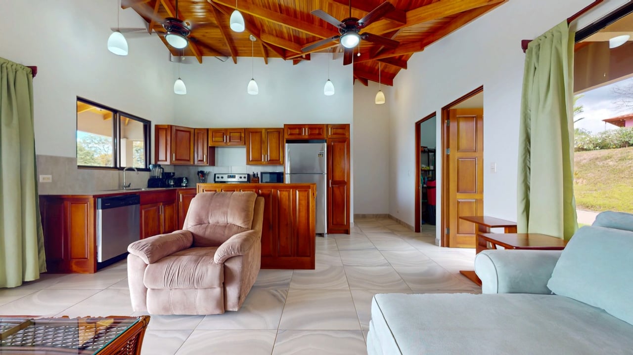 Casa Jean, Window of the Soul 